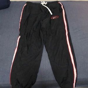 Nike basketball training pants Size M VNDS